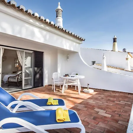 Mng Elliott72 Willa *