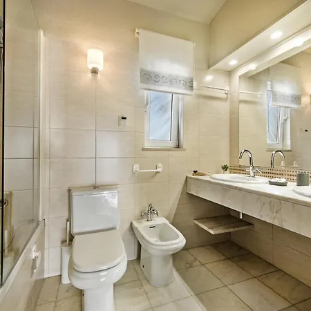 Mng Elliott72 Villa Vale do Lobo