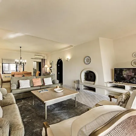 Mng Elliott72 Вилла *