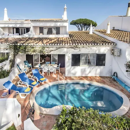 Mng Elliott72 Вилла