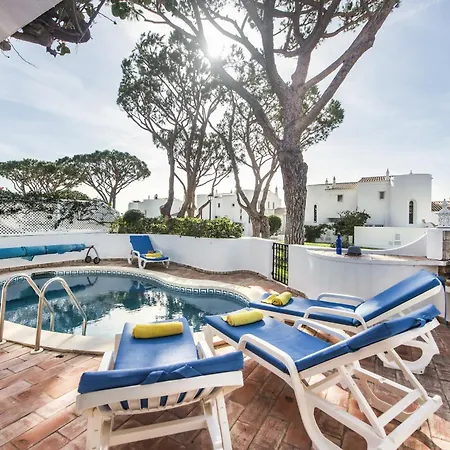 Mng Elliott72 Вале-до-Лобо